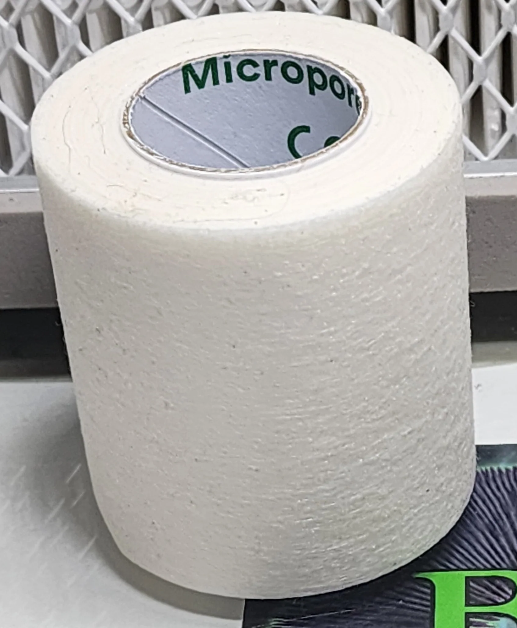 Micropore Tape 3M - Image 3